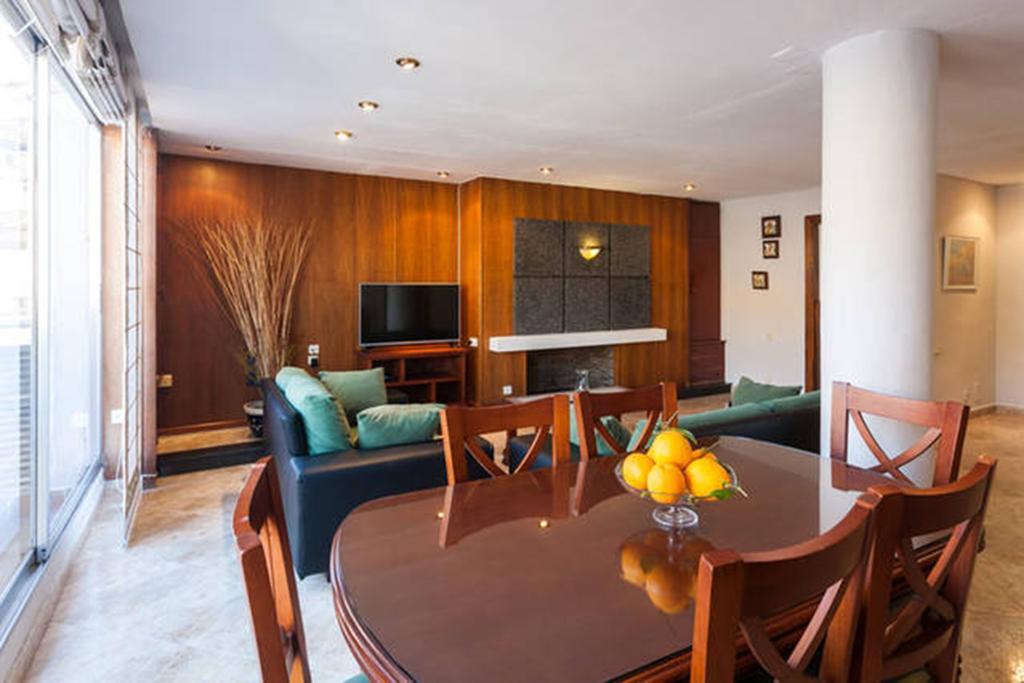 Апартаменты Apartamento Tiziano Mercado Central Валенсия Экстерьер фото