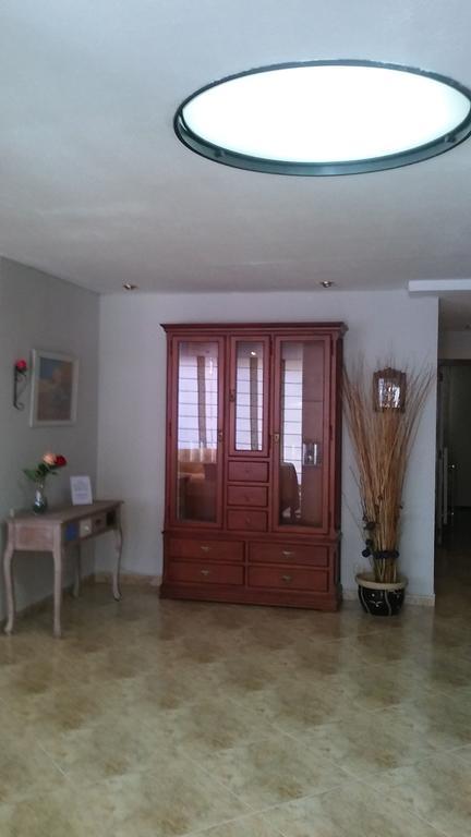 Апартаменты Apartamento Tiziano Mercado Central Валенсия Экстерьер фото